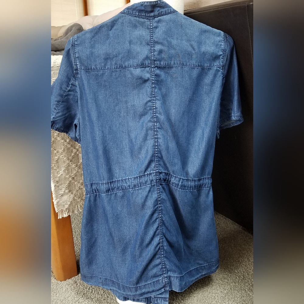 Divided by H&M chambray jacket/bouse 10 - Picture 2 of 4